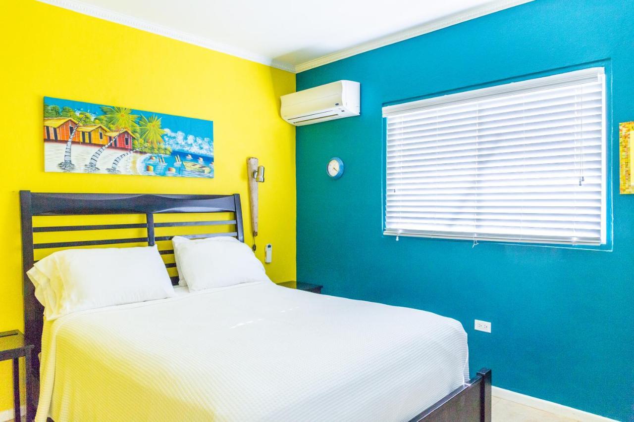 Little Paradise Aruba Vacation Apartments Palm Beach Exterior photo