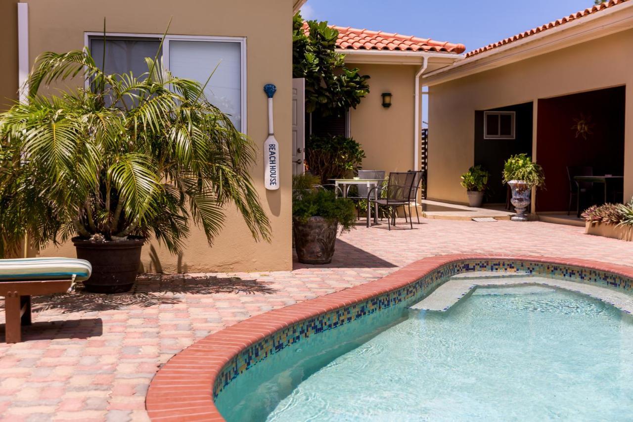 Little Paradise Aruba Vacation Apartments Palm Beach Room photo