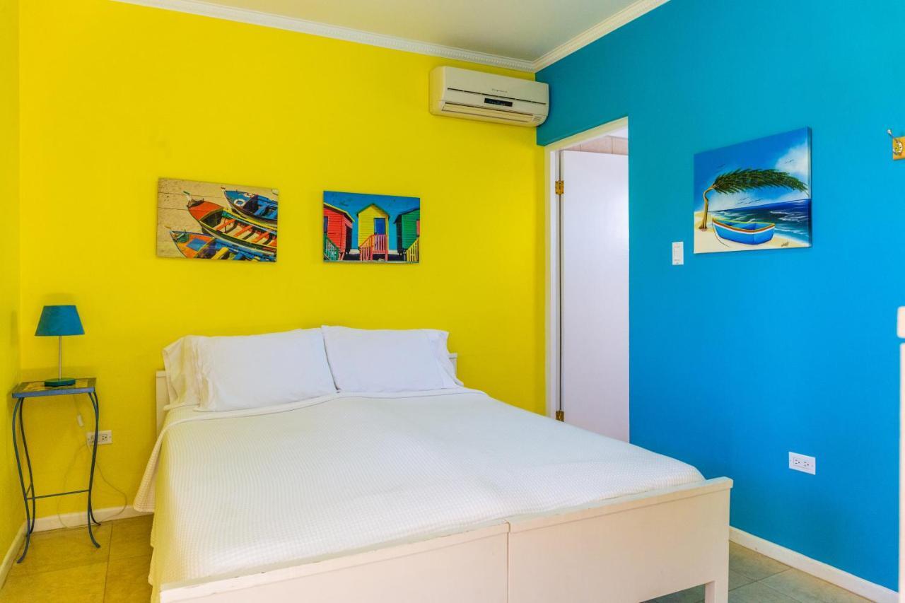 Little Paradise Aruba Vacation Apartments Palm Beach Exterior photo