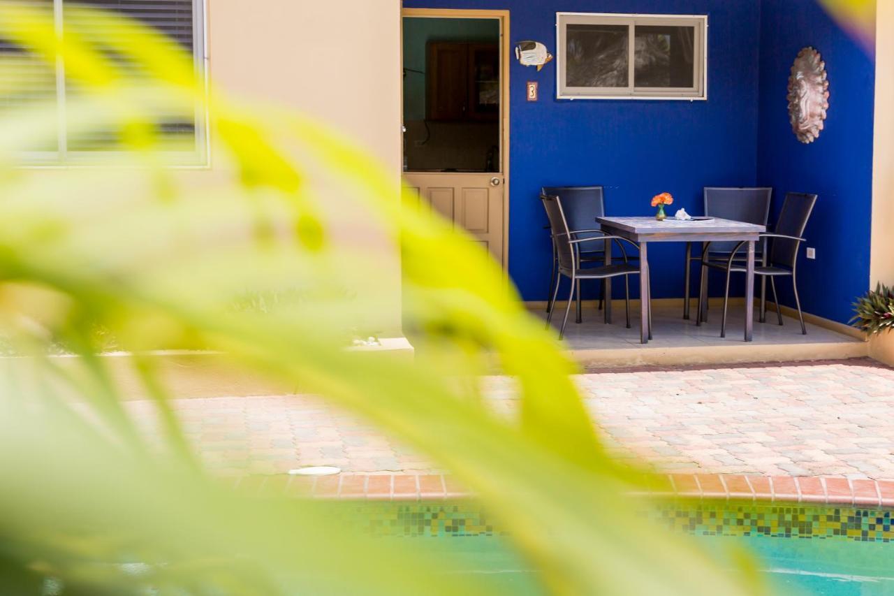 Little Paradise Aruba Vacation Apartments Palm Beach Exterior photo